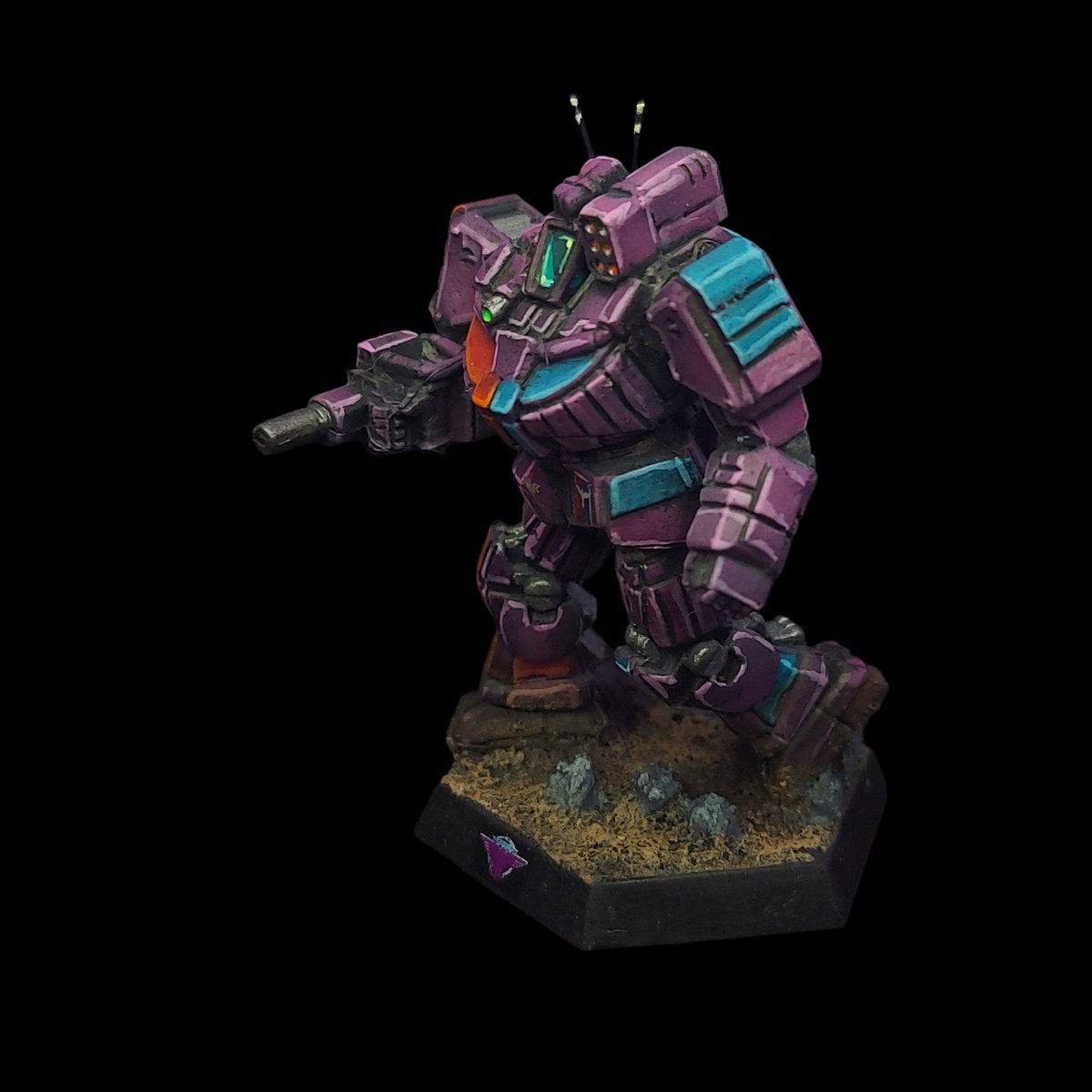 Mokiplamo's tweet image. Wolverine, Marik Militia. 

A commission for @renegadehpg 

#battletech #battletechhobby