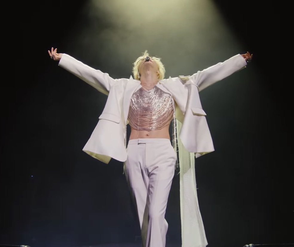 fairyjoong_'s tweet photo. OH LORD 
OH GOD 
OH TAEMIN 
RETURN OF THE KING
RETURN OF THE TAEMIN https://t.co/UA791AXsaD
