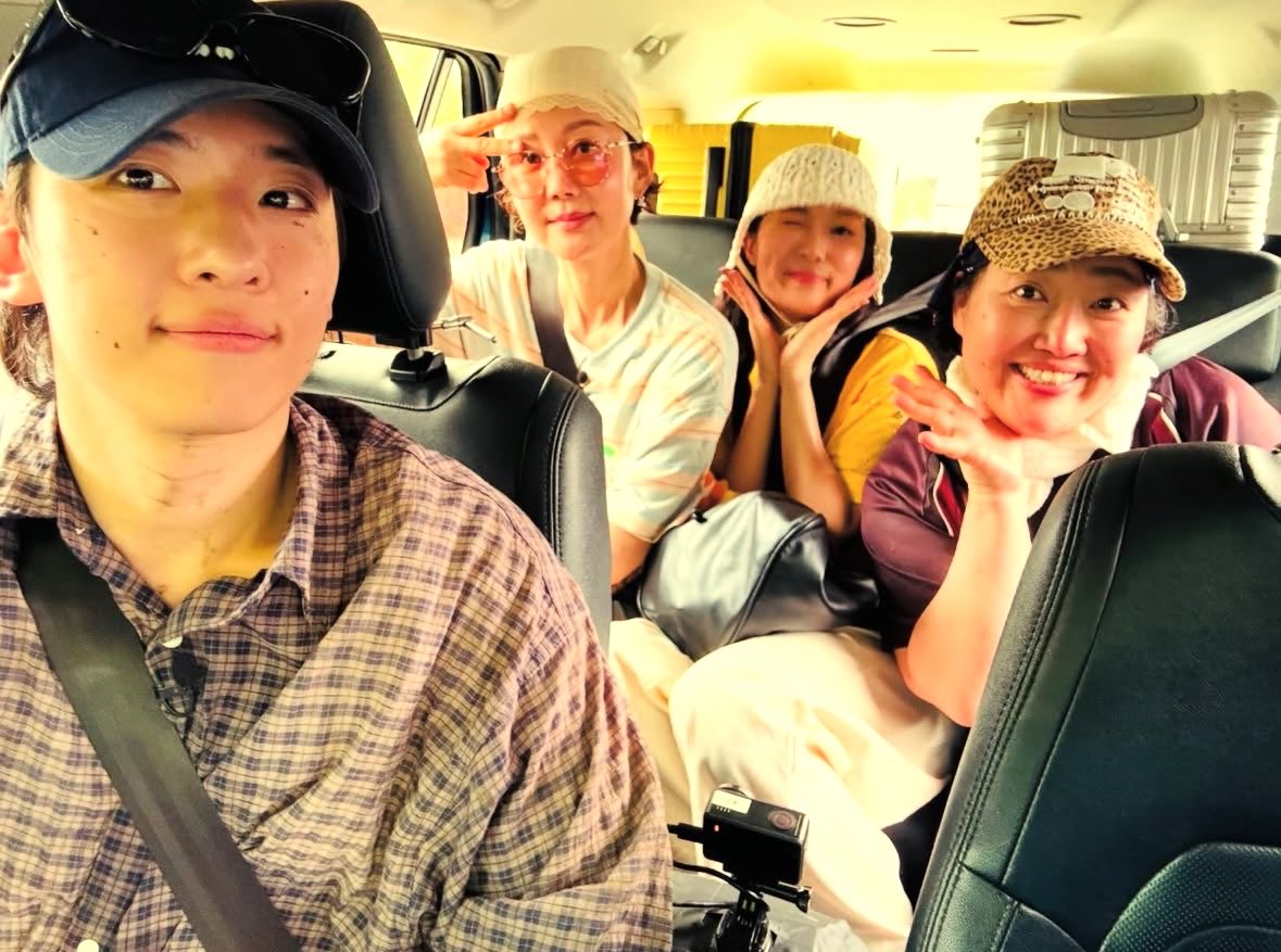 shyshy_za's tweet image. Mu Fots fams 💕✨🫶🏻

#tvN #언니네산지직송in칼라페
#염정아 #YumJungAh #박준면 #ParkJunMyeon #덱스 #Dex #김혜윤 #KimHyeYoon 
#즐거움엔20tvN #스트리밍은TVING