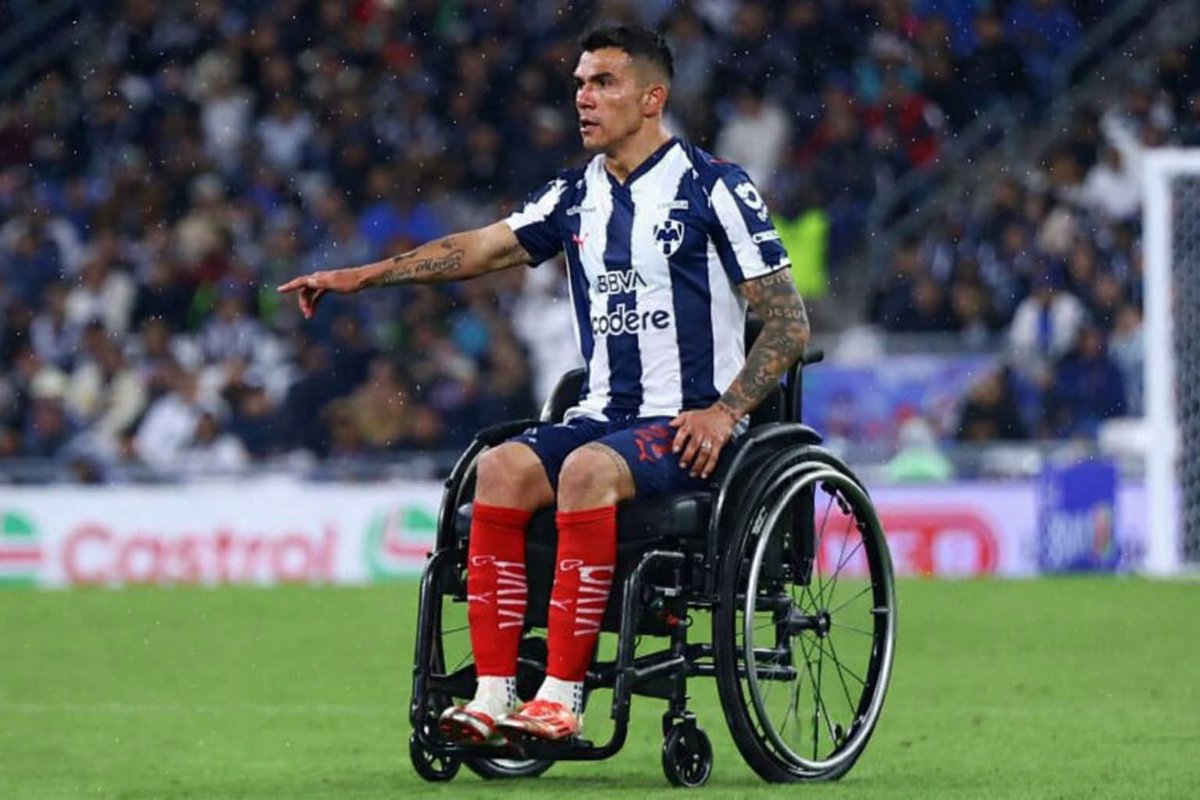 Martinalgui tweet media