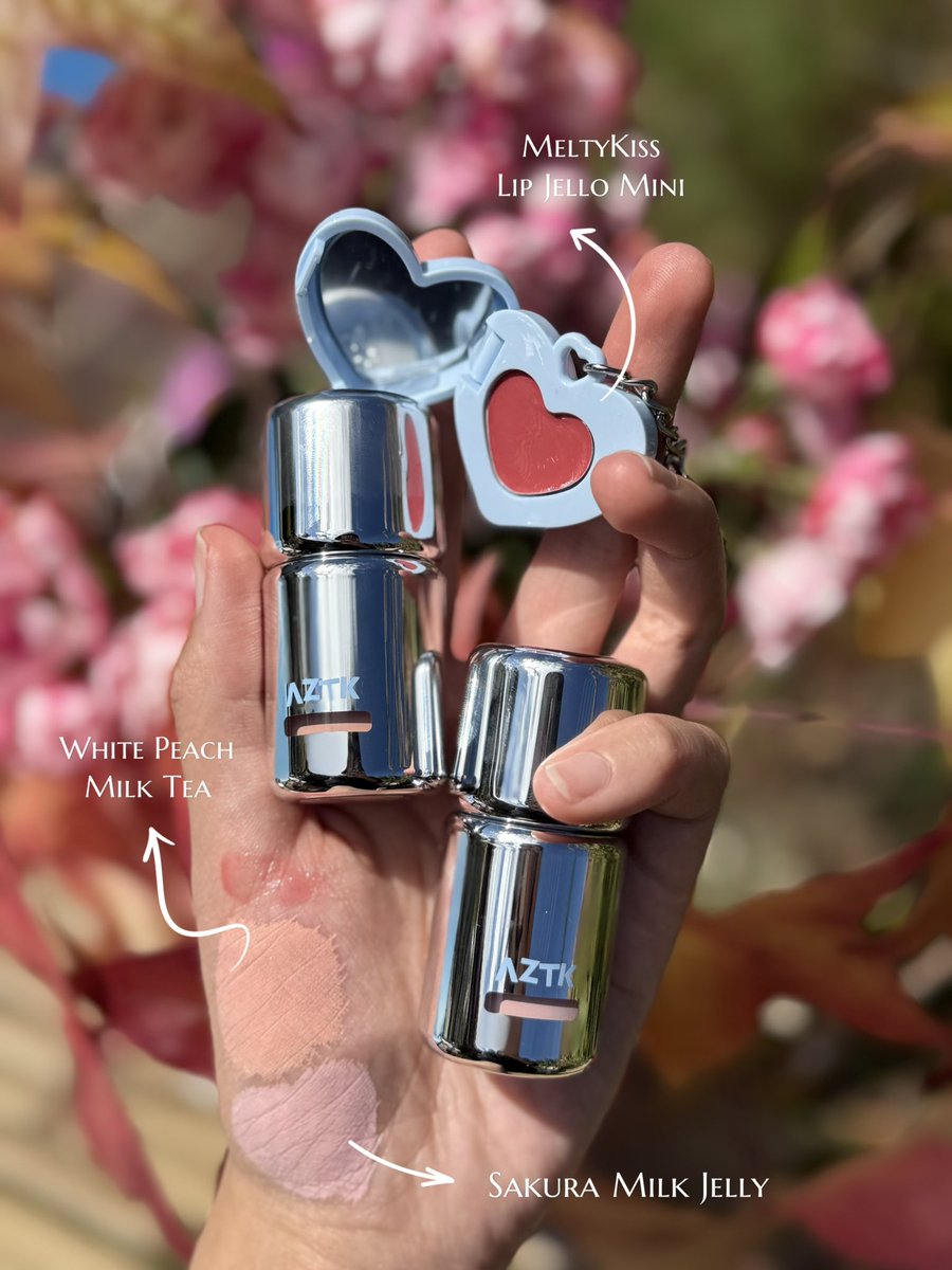 Righteous_Anna's tweet image. Next up… one of the hottest looks 🪼 @YesStyle best seller liquid blush. Conceal the blemish and see your real self. If want a 2-in-1 that make you look radiant healthy, this is the one!!!! A look at day, going on the Righteous way 🗻
#makeup #cosmetics #beauty #trending #viral