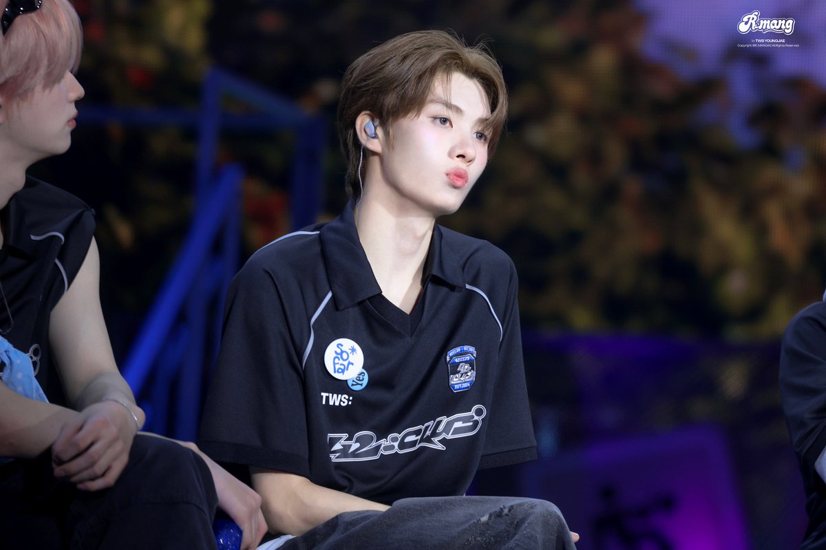 알망 tweet media