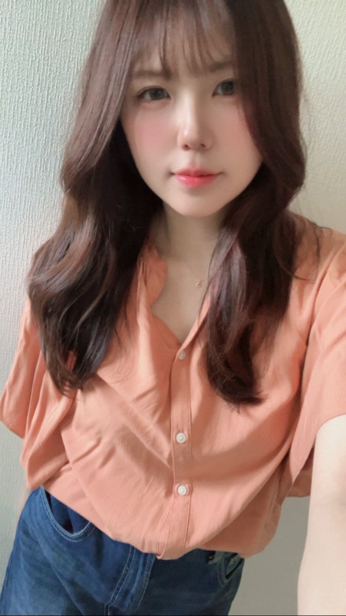 7go_ki's tweet photo. 私のいとこ夫婦とてっくんと4人で俺のイタリアン行ってくる😍🍷
今日盛れたぁ✌️ https://t.co/R7ukBdQOoR
