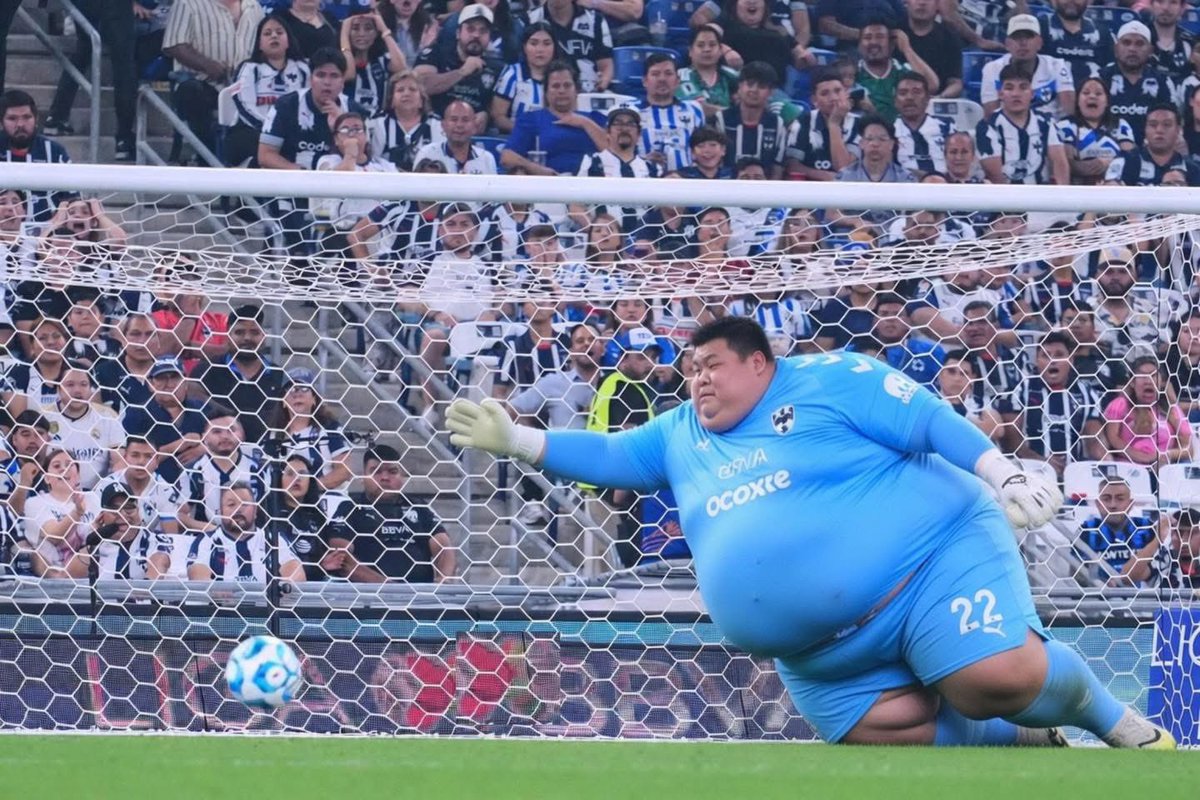 CarlosV07 tweet media