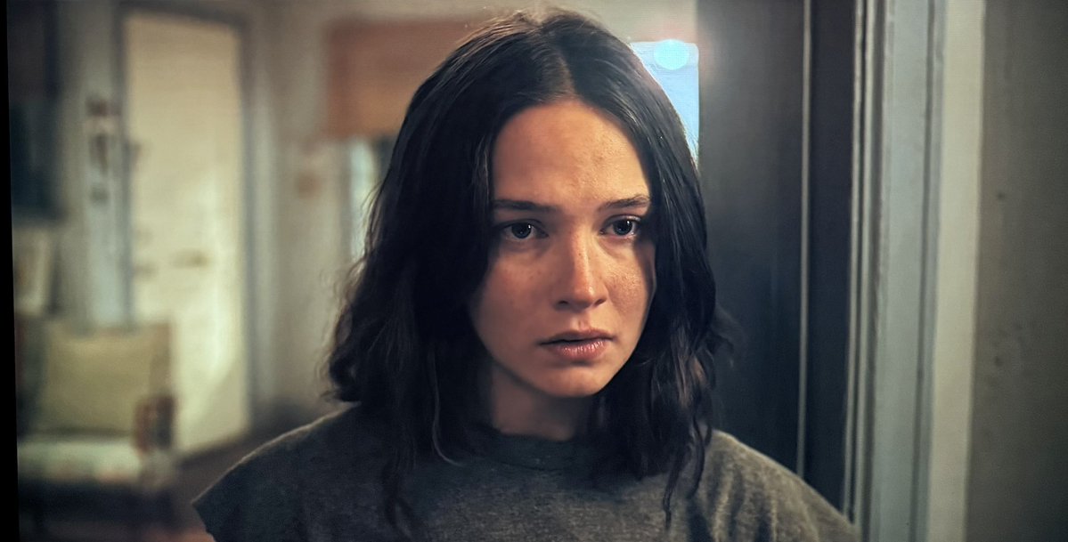 ellie williams supremacy tweet media