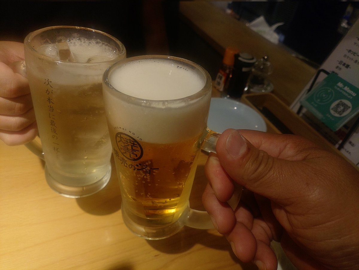 204taisa's tweet photo. ゴールデンサイダー頂いた🍺
#非番KBめし
#ライブ後
#なる氏と
#梅田地下
#焼売のジョー
#焼売各種
#麻婆豆腐
#その他いろいろ https://t.co/OUbMdex0CX