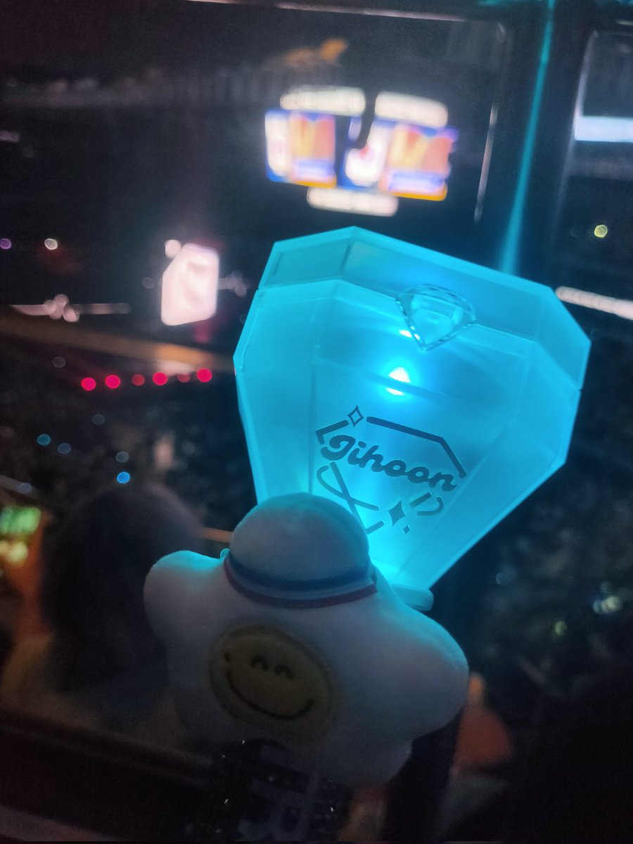 daljiyong18's tweet image. best birthday gift eveeeeer. 🥰 lab na lab ko kayo @treasuremembers
see you again next time. 🩵 #pcd
#PULSE_TOUR_IN_MANILA