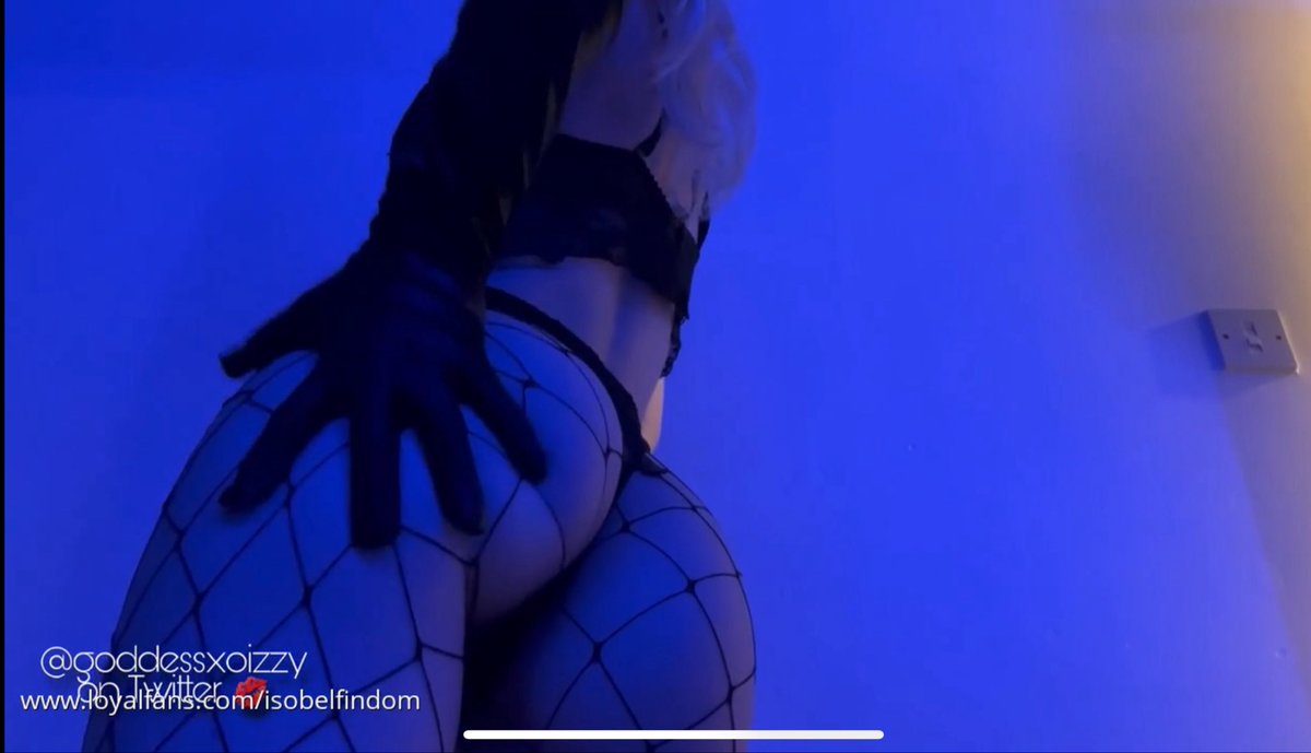 IzzyTheOG's tweet image. The leather + my Fishnets drive you crazy 😵‍💫 tinylf.com/8UOqb54DAtu1AZ… #realloyalfans #onlyfans #findom #leather #fishnets