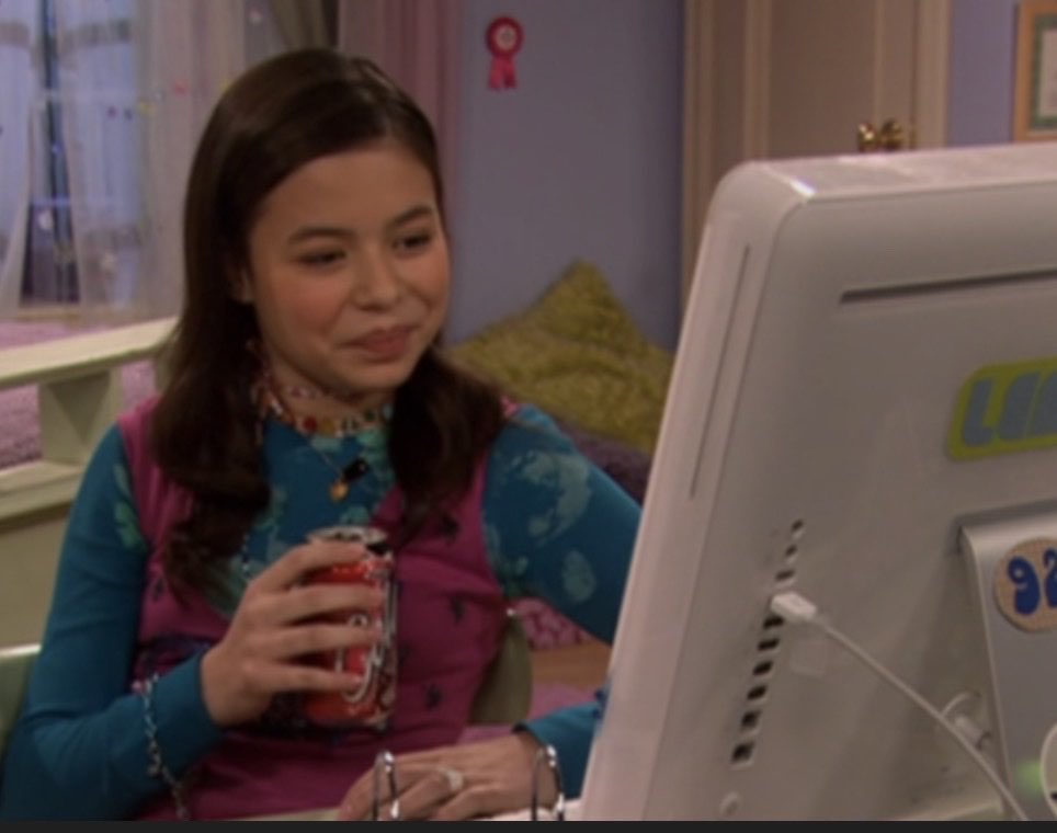 Lindsay Patterson tweet media