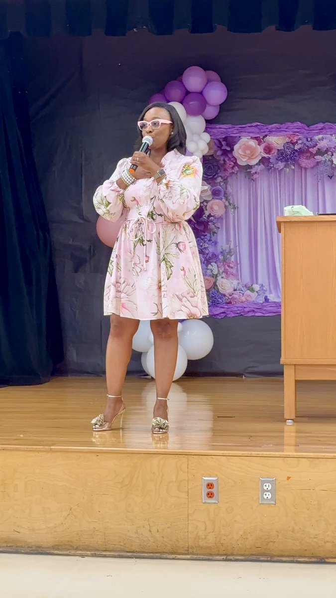 CherishPipkins's tweet photo. Thank you Principal Gail Wright for the invitation to be the guest speaker for GWC’s Inaugural Mother-Daughter Tea.
The words my mom spoke to me as a middle school student inspired “Called for Something Good.”
#ThePips https://t.co/ZzvfapqEGo