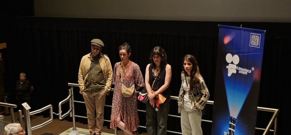 FilmotecaUNAM's tweet image. ✨️📽Esta tarde Daniel Giménez Cacho presentó su ópera prima #JUANA en los #CinesUNAM del Centro Cultural Universitario, en compañía de la escritora Emma Bertrán, la productora Regina Solórzano, y de la protagonista del filme, Diana Sedano.