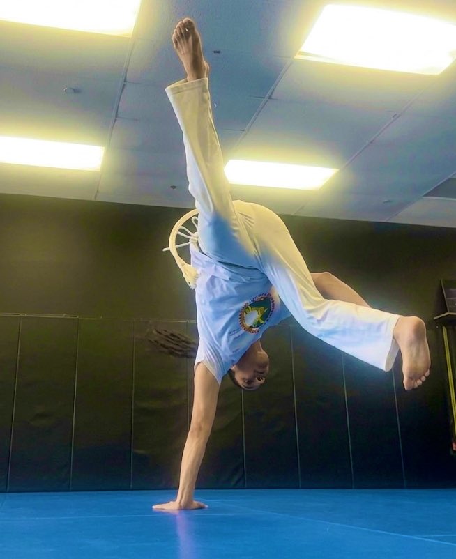 UnRooolie aka Quilombo tweet media