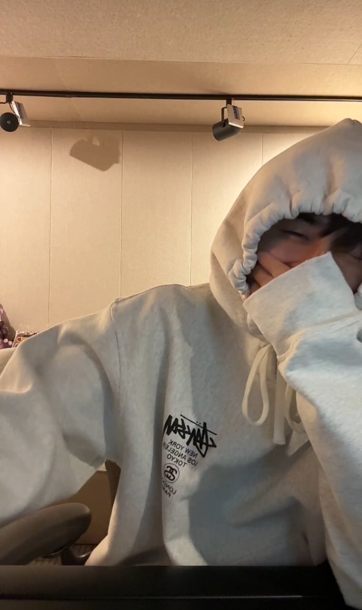 hanbin archive tweet media