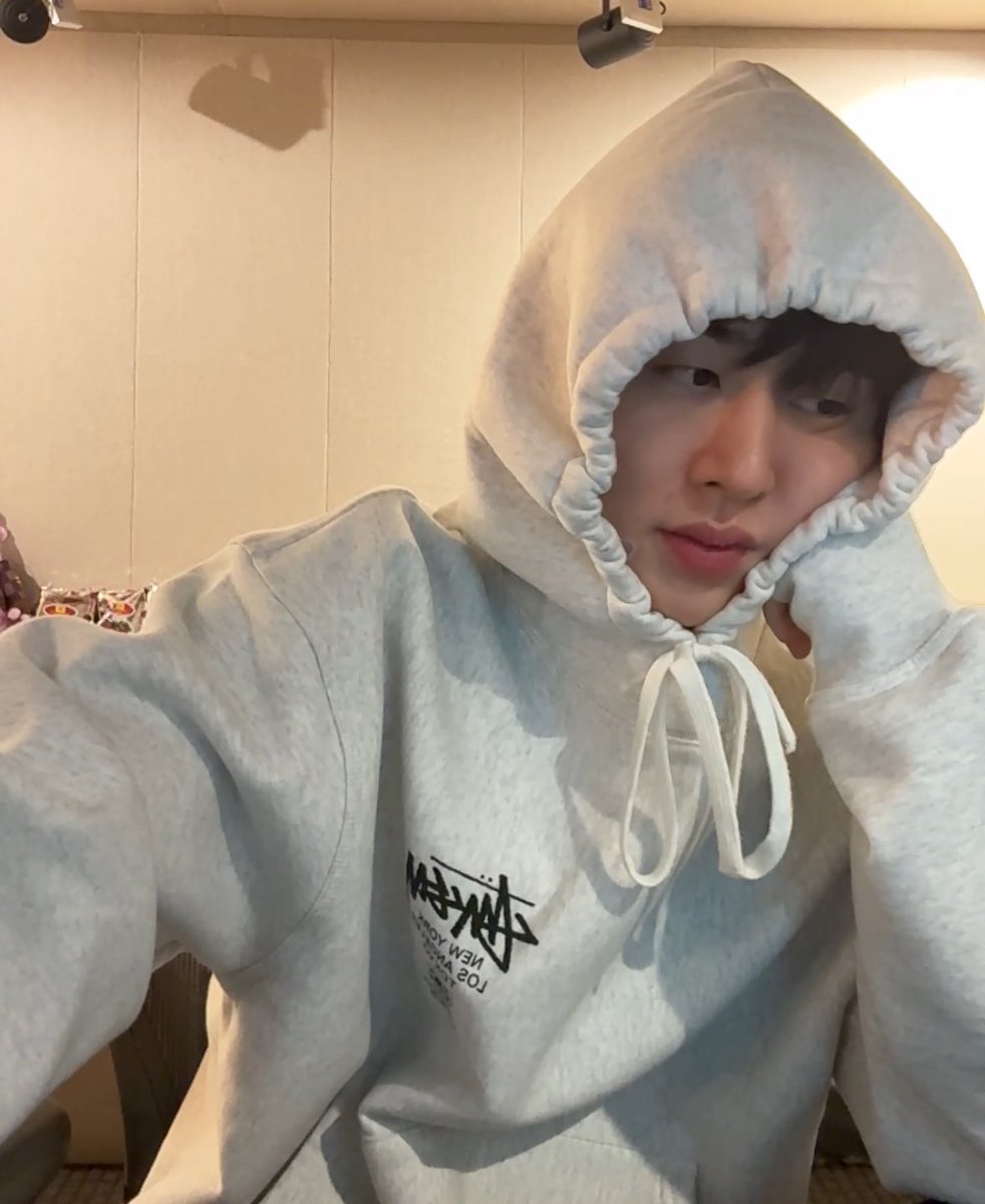 hanbin archive tweet media