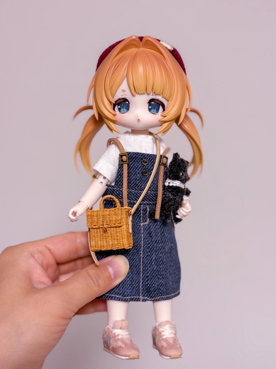 こーなー tweet media