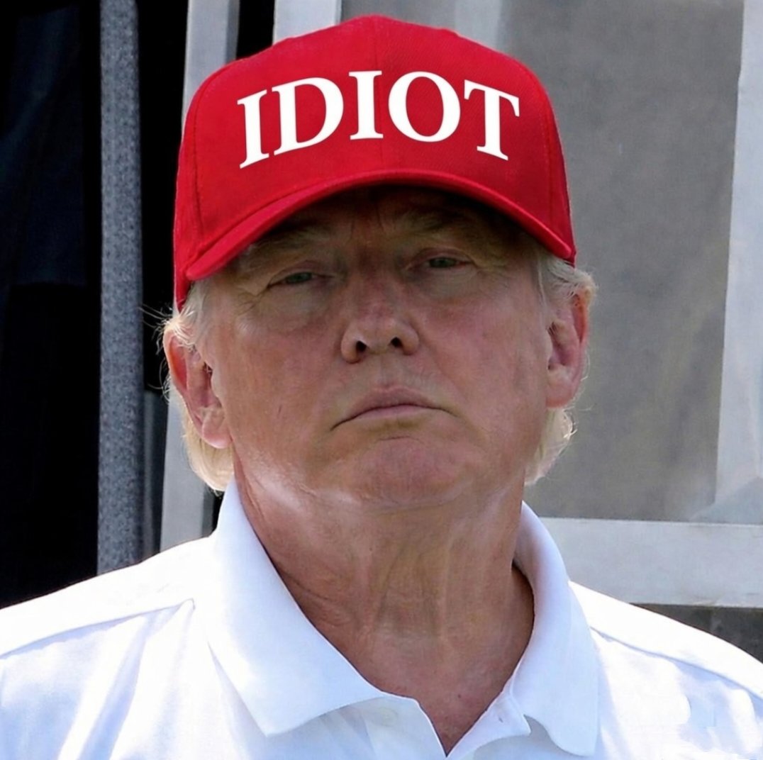 CWNBreaking's tweet image. 🚨⚡#BREAKING : 🇺🇸 'Idiot' Trump 'tweets WON'T open strait' Iran navy warns ship

🇮🇷 'Hormuz closed — enemy vessels targeted'