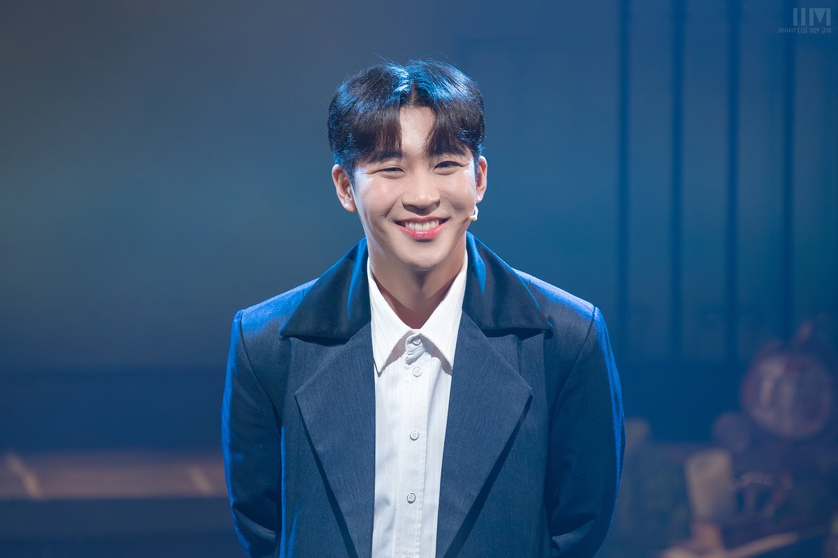 likepic_m's tweet photo. 260417 너를 위한 글자

#박좌헌 배우님 /도미니코 役 https://t.co/Q51Z1shGrd