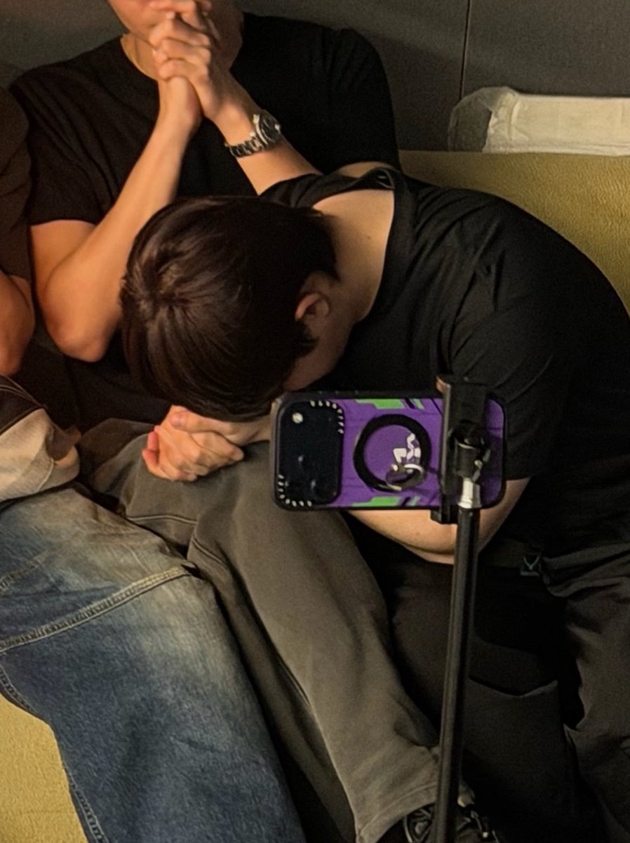 𝐌𝐑.𝐃𝐎𝐇 tweet media