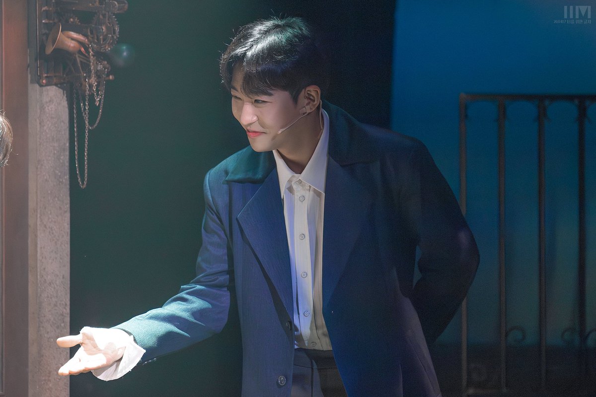 likepic_m's tweet photo. 260417 너를 위한 글자

#박좌헌 배우님 /도미니코 役 https://t.co/Q51Z1shGrd