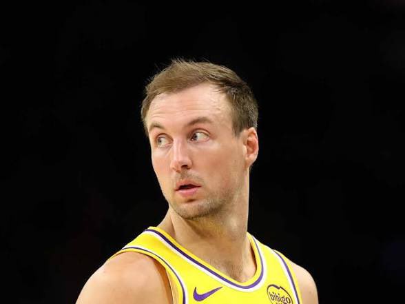 🏆LakersGuru🏆 tweet media