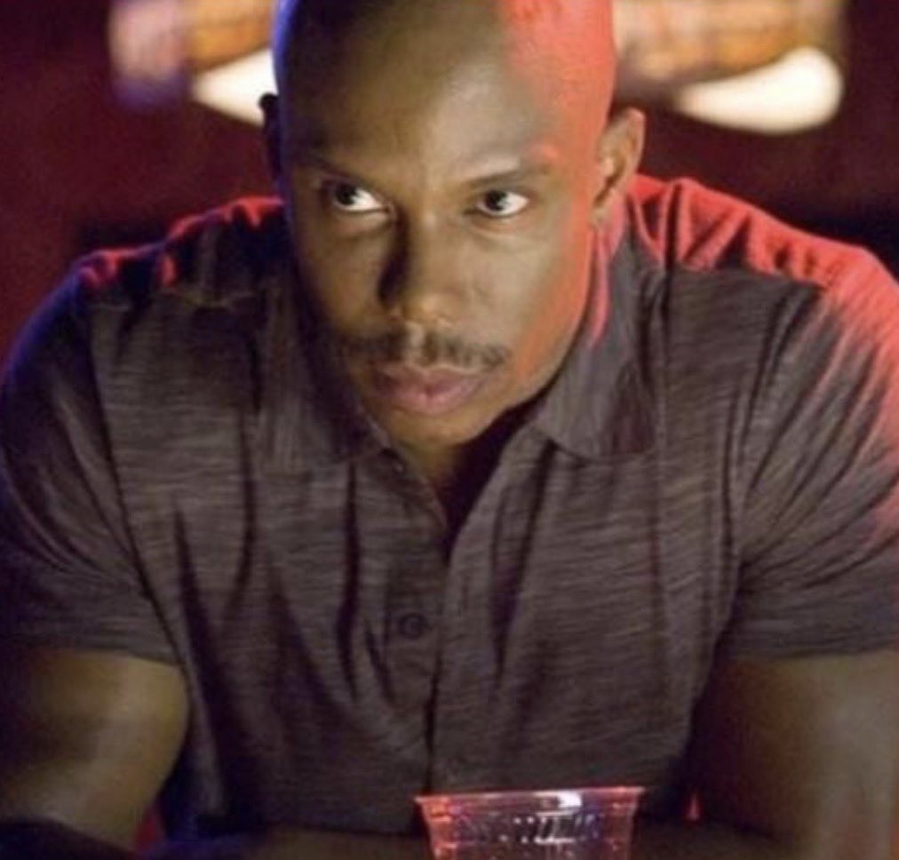 ShmalienM's tweet photo. When the bartender says she thinks you’ve had enough https://t.co/xeAgY6iIB0