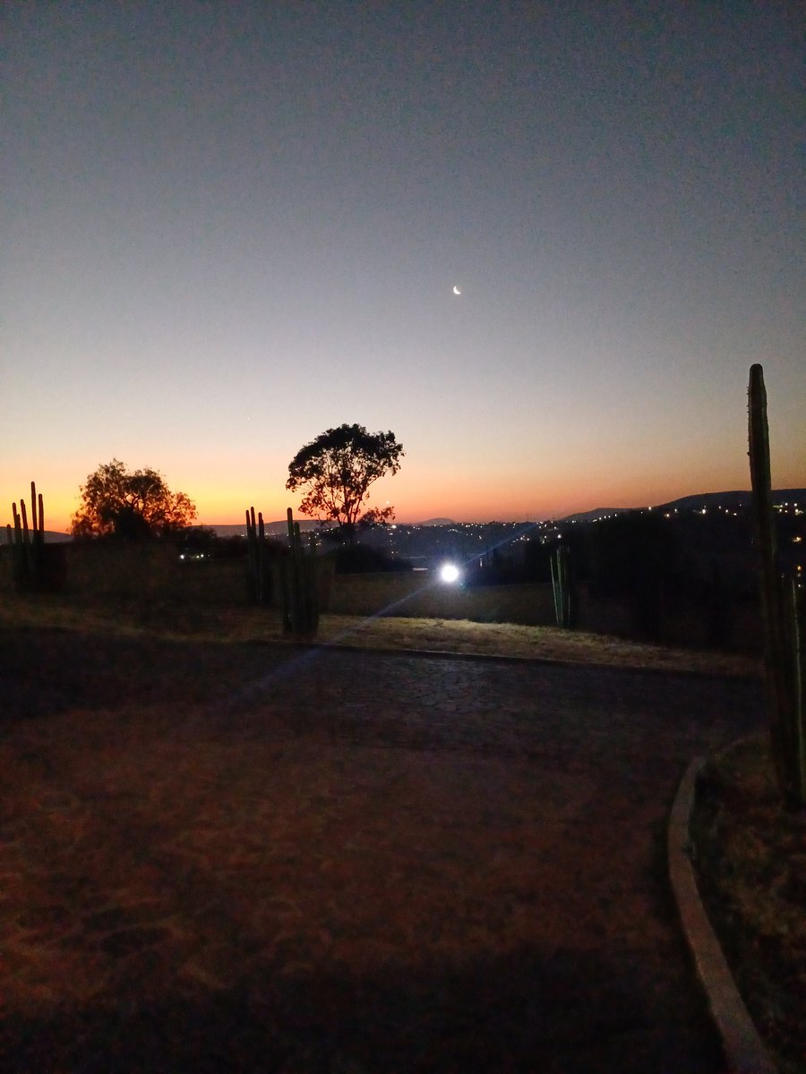 Buenas noches camaradas Obradoristas.