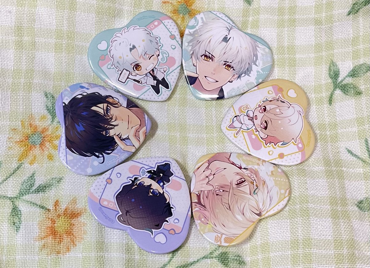 本日はスイライイベント
今日のために💚カラーの洋服を購入していたので出かけるのも楽しみです☺️
(昨日より心が少し落ち着いてくれて本当に良かった…！)

💚💛💙