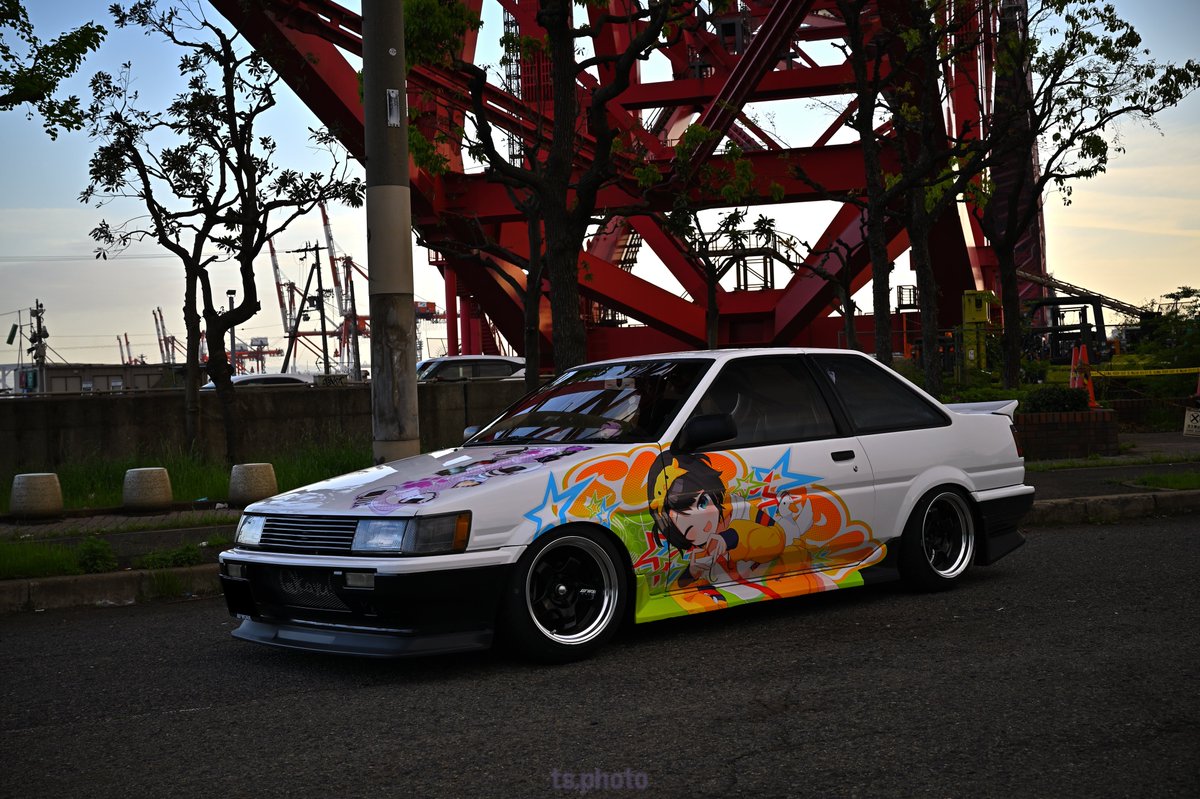 たにし tweet media