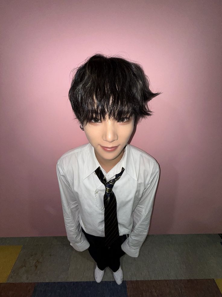 wenoluvr's tweet photo. the member everyone calls scary btw https://t.co/sJ0n9mjJ3z
