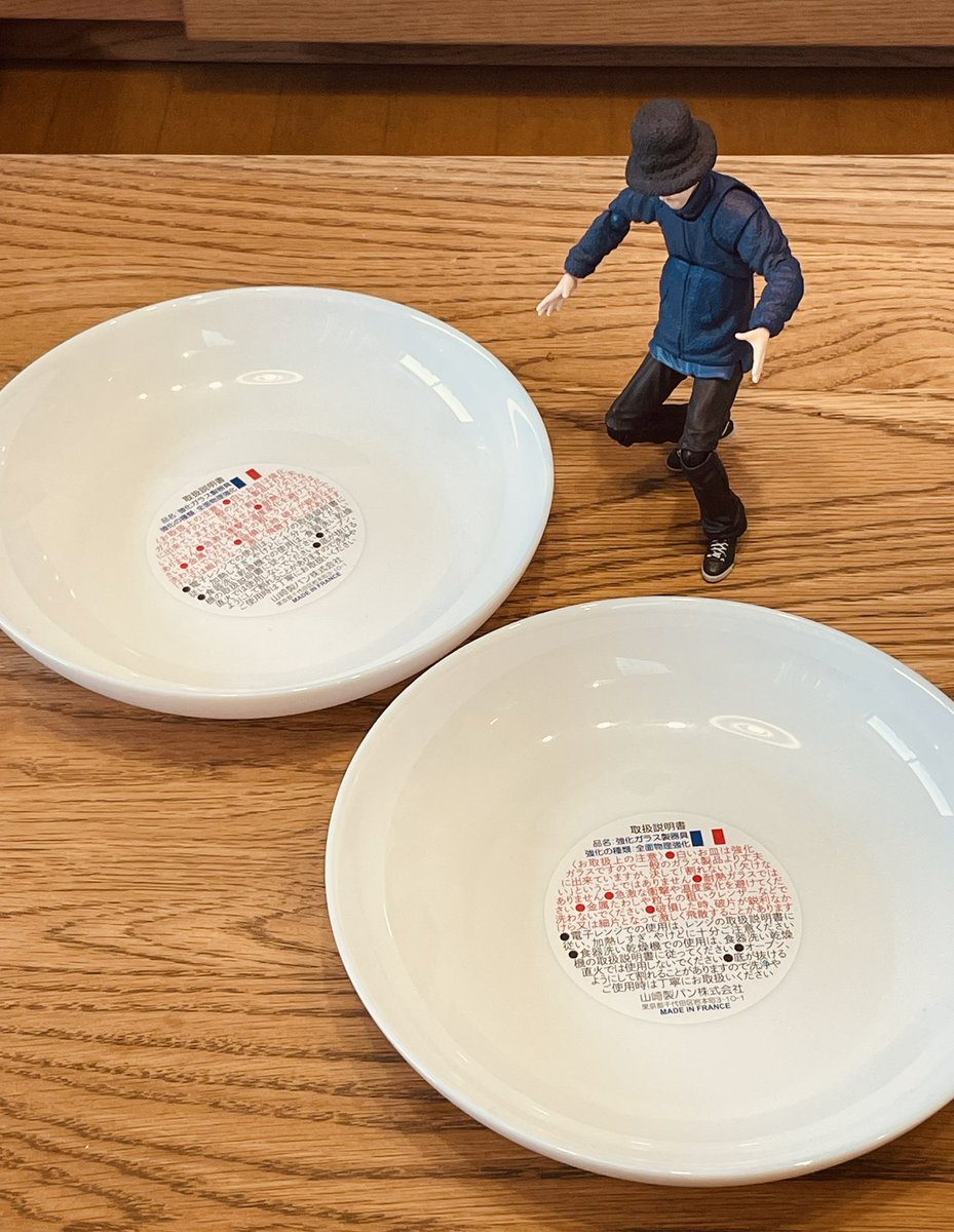 バターロール tweet media