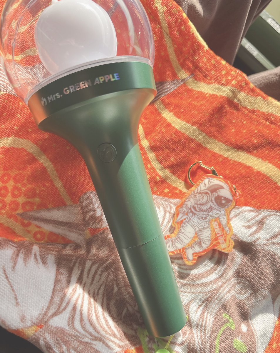 MASIC_STAR's tweet photo. 2週連続の国立は最高だったよ！！

櫻坂46 
5th YEAR ANNIVERSARY LIVE

Mrs. GREEN APPLE
《ゼンジン未到とIM/MUTABLE〜間奏編〜》

#櫻坂46
#MrsGREENAPPLE https://t.co/zXdenkRF1a