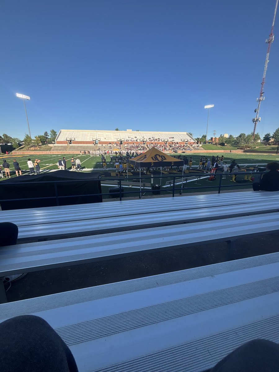 DomingoSolis98's tweet photo. Great day at UCO! Appreciate @Rick6Roberts for the opportunity to come out, check out the team, and experience the great energy everyone brought!
@CoachMike_B @CoachZoOKC @UCOFootball https://t.co/hS5bPtpzPl