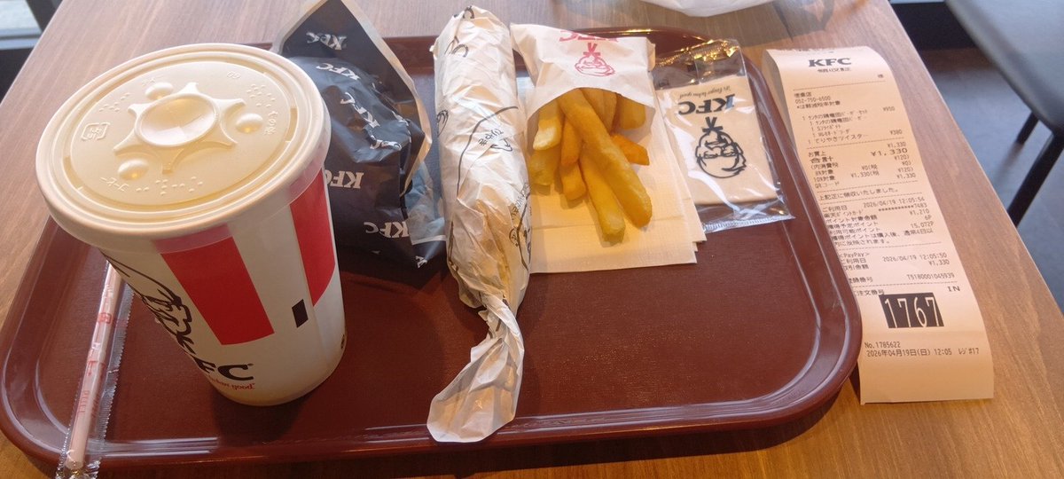 白い大福ネコの奴隷　野生型 tweet media