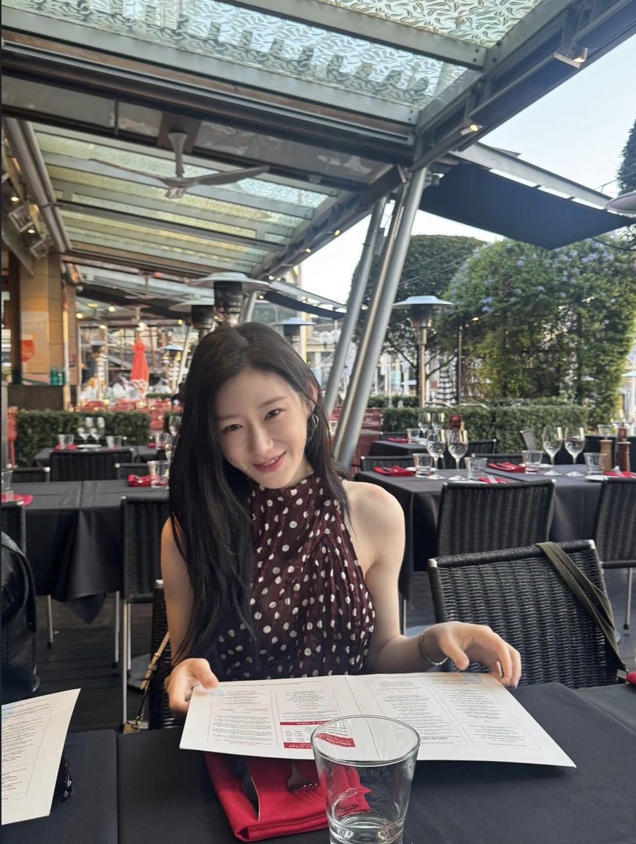 chaeryeong love bot 🤖 tweet media