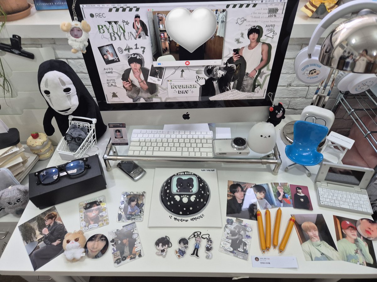 𝟮𝟬𝟮𝟲 변현민 생일카페 | 미대생 𝘃𝘀 체대생 어느 쪽이 좋아?! tweet media