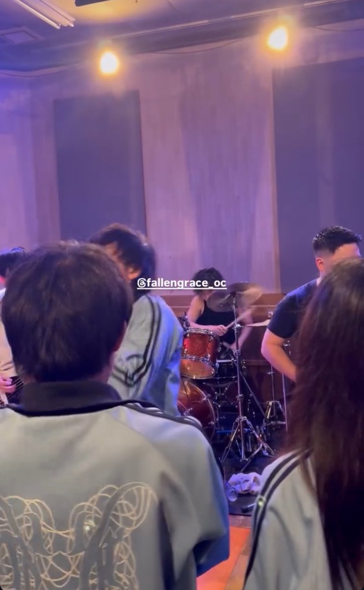 ___silverwing tweet media