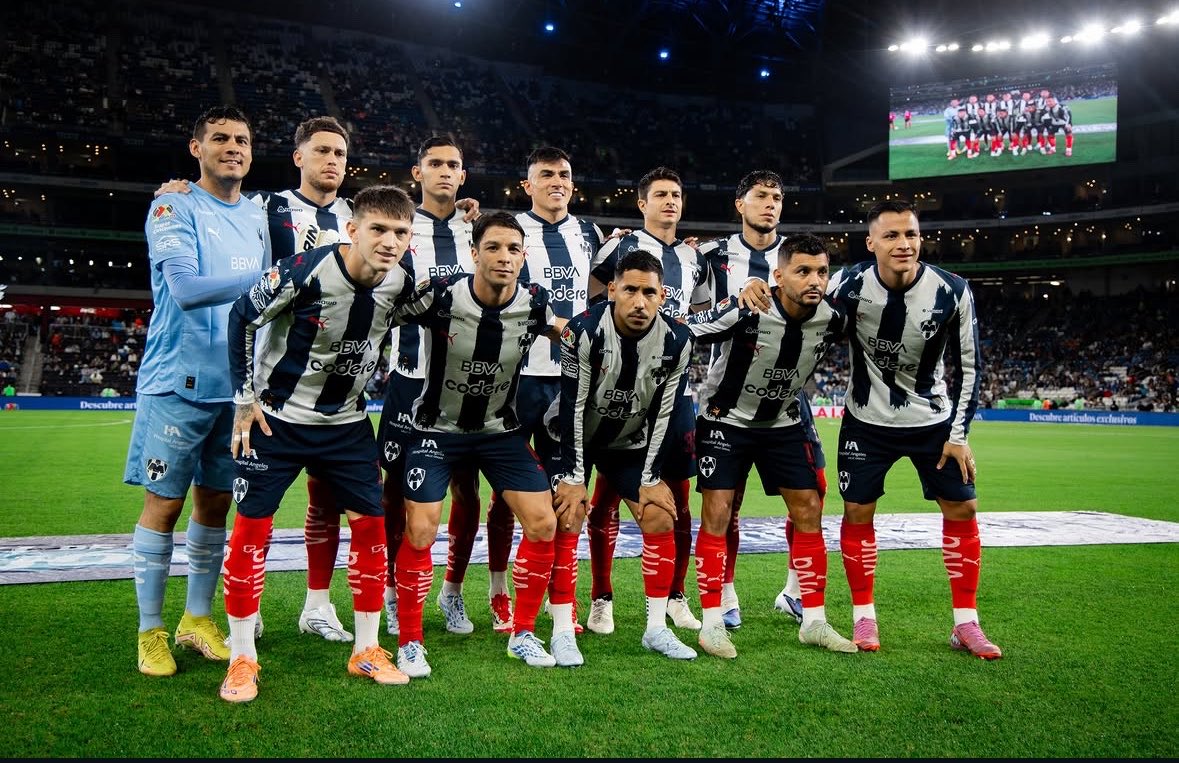 (fan) 𝐌𝐢𝐤𝐞. tweet media