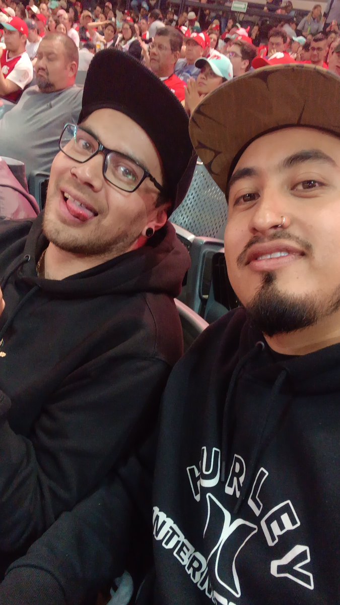 gloriousdead_'s tweet photo. Viernes de baseball, sábado rodadita y carne asada en Villa del carbón ⚾👹🥩🏍️

#DiablosMexico
#EstadioHarpHelu
#Parrilleros2026 https://t.co/cTTbaaKQCH