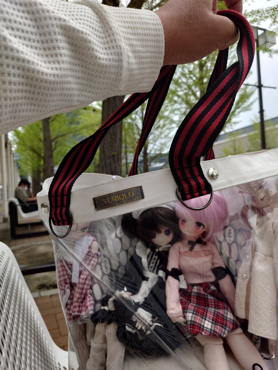インテ着いたけど、
なんか異様にバテているのでちょっと休憩。