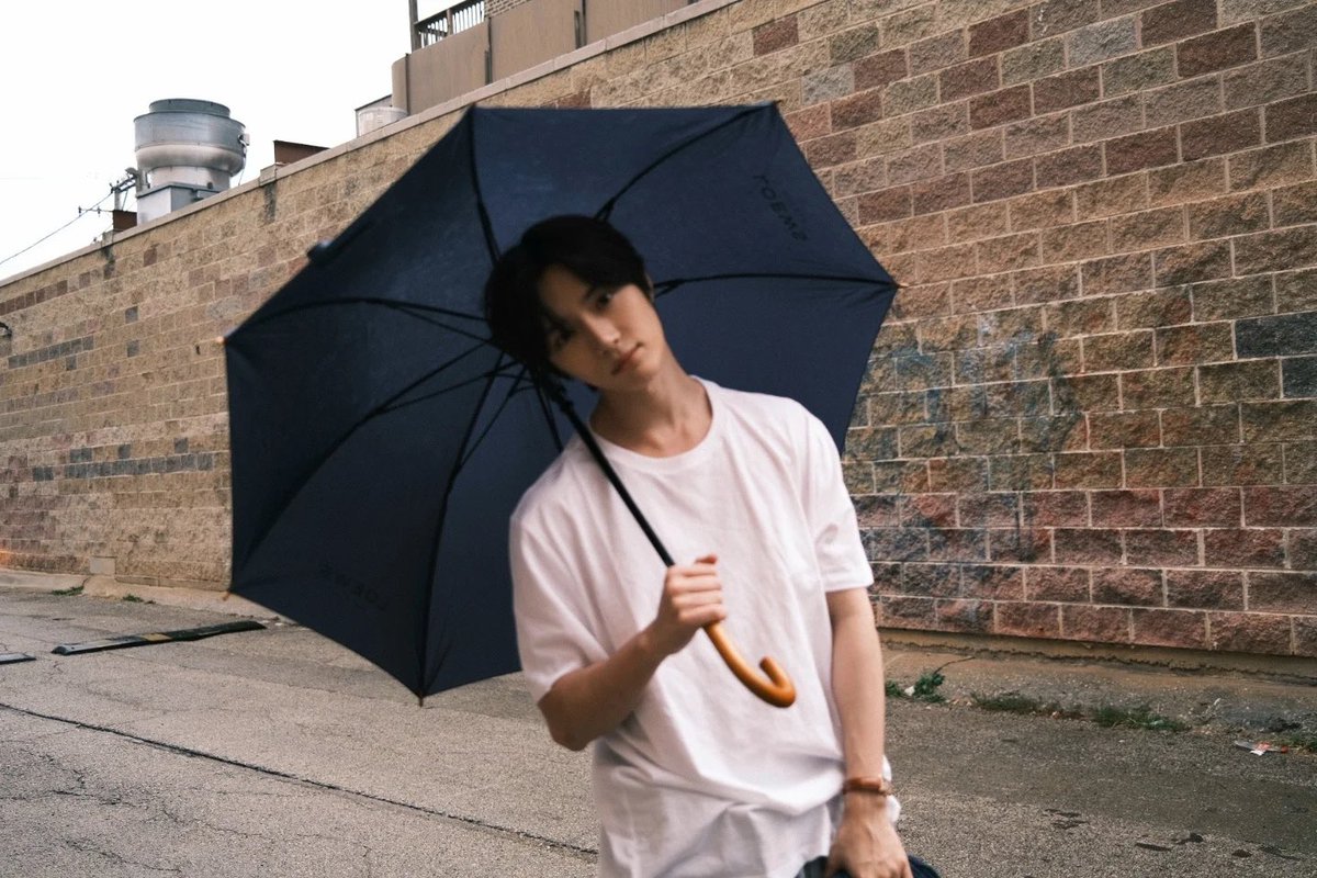 luceofgrey's tweet photo. ㅤ

𝙉𝙊𝙏𝙄𝙁𝙄𝘾𝘼𝙏𝙄𝙊𝙉 𝙐𝙋𝘿𝘼𝙏𝙀𝘿
#MOWAVERSE ☆ 𝗕𝗟𝗔𝗞𝗘

─────────────【🐿】

💬 Hehe, just kidding.
💬 I miss you too, MOWA!
💬 I'll bless you with tons of photos.
💬 It's also my apology offering for not being around much.
💬 Will you forgive me?

ㅤ https://t.co/yHOdp4n2ii