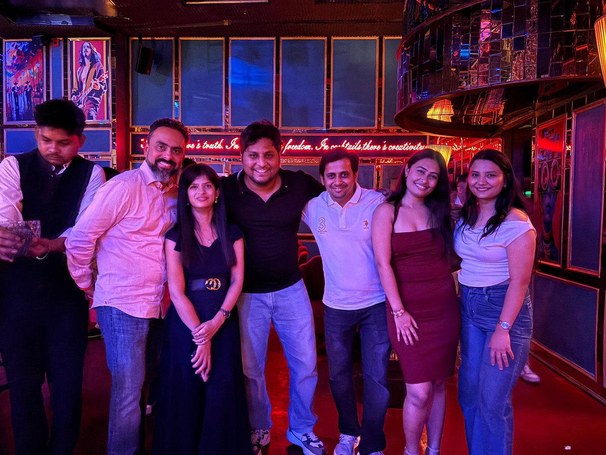 AshokGoyal007's tweet photo. #Bellavino 😉 https://t.co/8hMau7zBUG