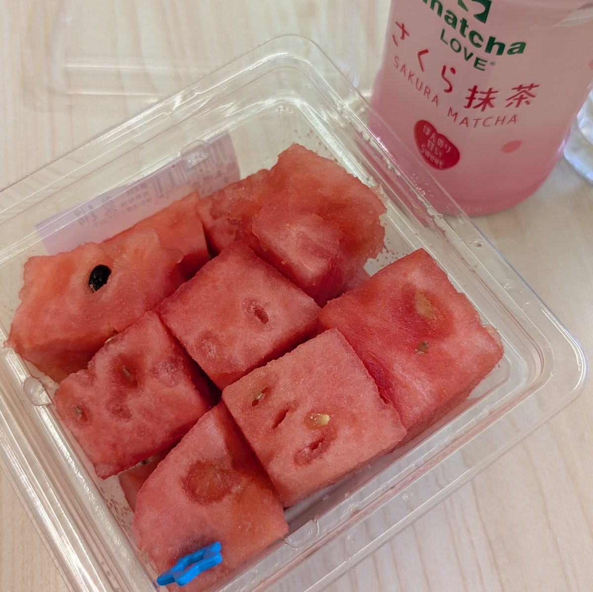 とっぺᗦ↞◃ tweet media