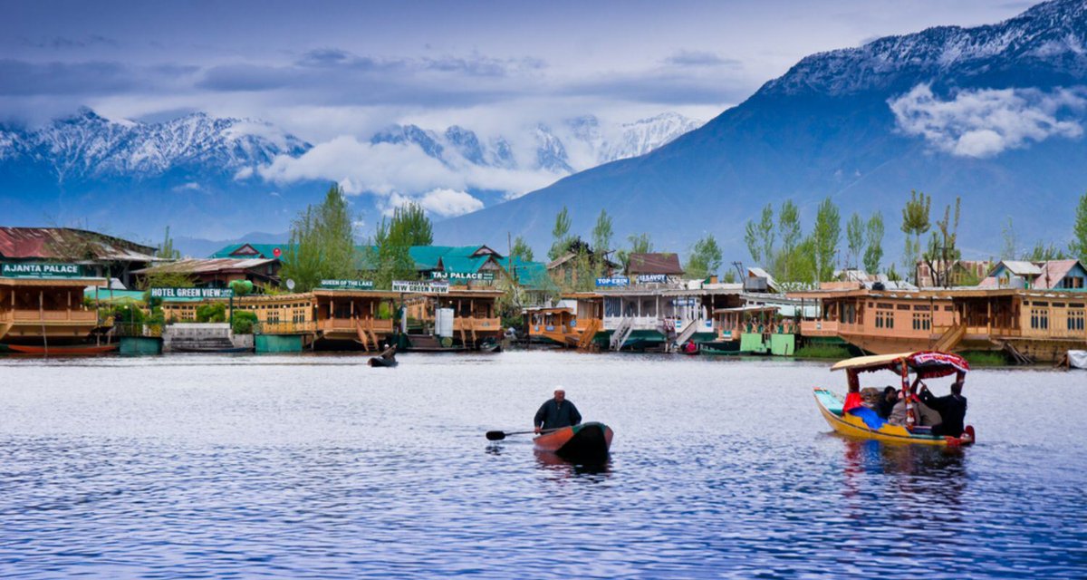 tech_feed2023's tweet image. J&amp;amp;K takes tourism a step ahead 🇮🇳✨

Pahalgam rolls out a QR code-based ID system for all tourism stakeholders—boosting transparency, safety &amp;amp; ease for visitors. A smart move towards tech-driven tourism in the valley!

#JammuAndKashmir #Pahalgam #DigitalIndia #Tourism #Innovation
