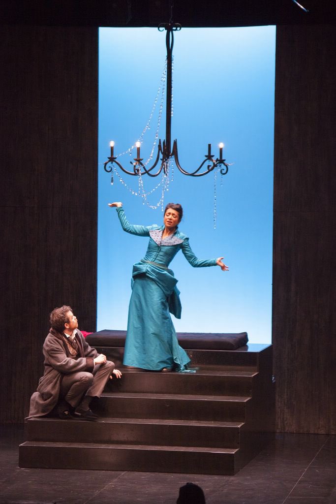 BeatrixStumpf's tweet image. „Die verwandelte Katze“ od. „La chatte métamorphosée en femme“ ist eine einaktige #Operette von Jacques #Offenbach, die #OTD 1858 in #Paris uraufgeführt wurde. 

Typisch für Offenbachs frühe #Bouffes-Parisiens-Zeit ist das Werk charmant, satirisch u. musikalisch spritzig.🌹🌹