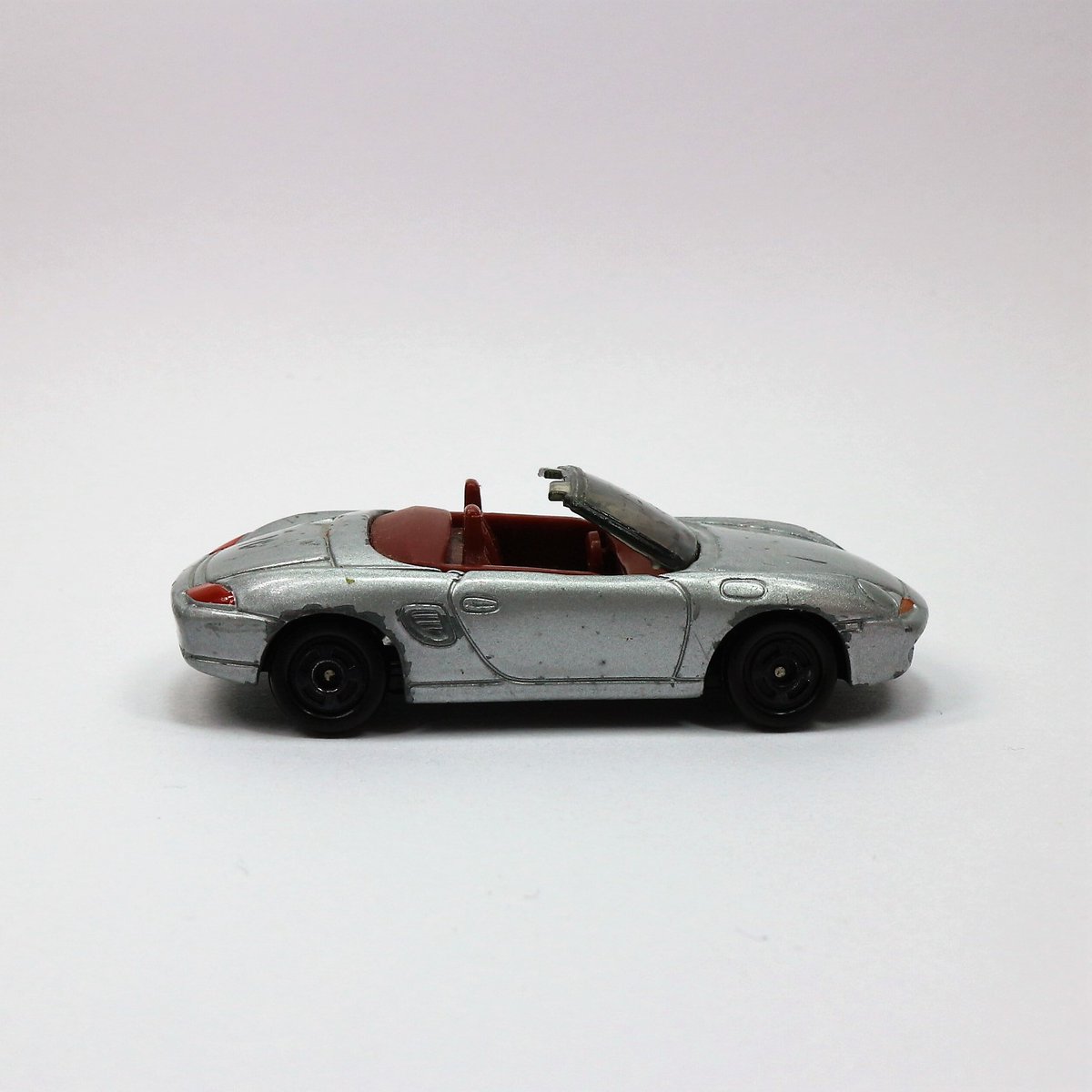 SidneySu6's tweet image. TOMICA Porsche boxster
#tomica #porsche