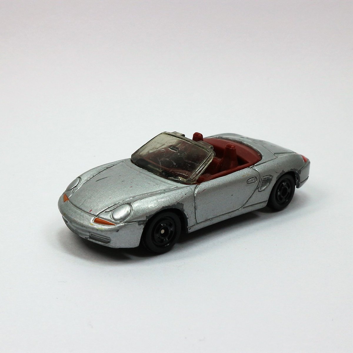 SidneySu6's tweet image. TOMICA Porsche boxster
#tomica #porsche