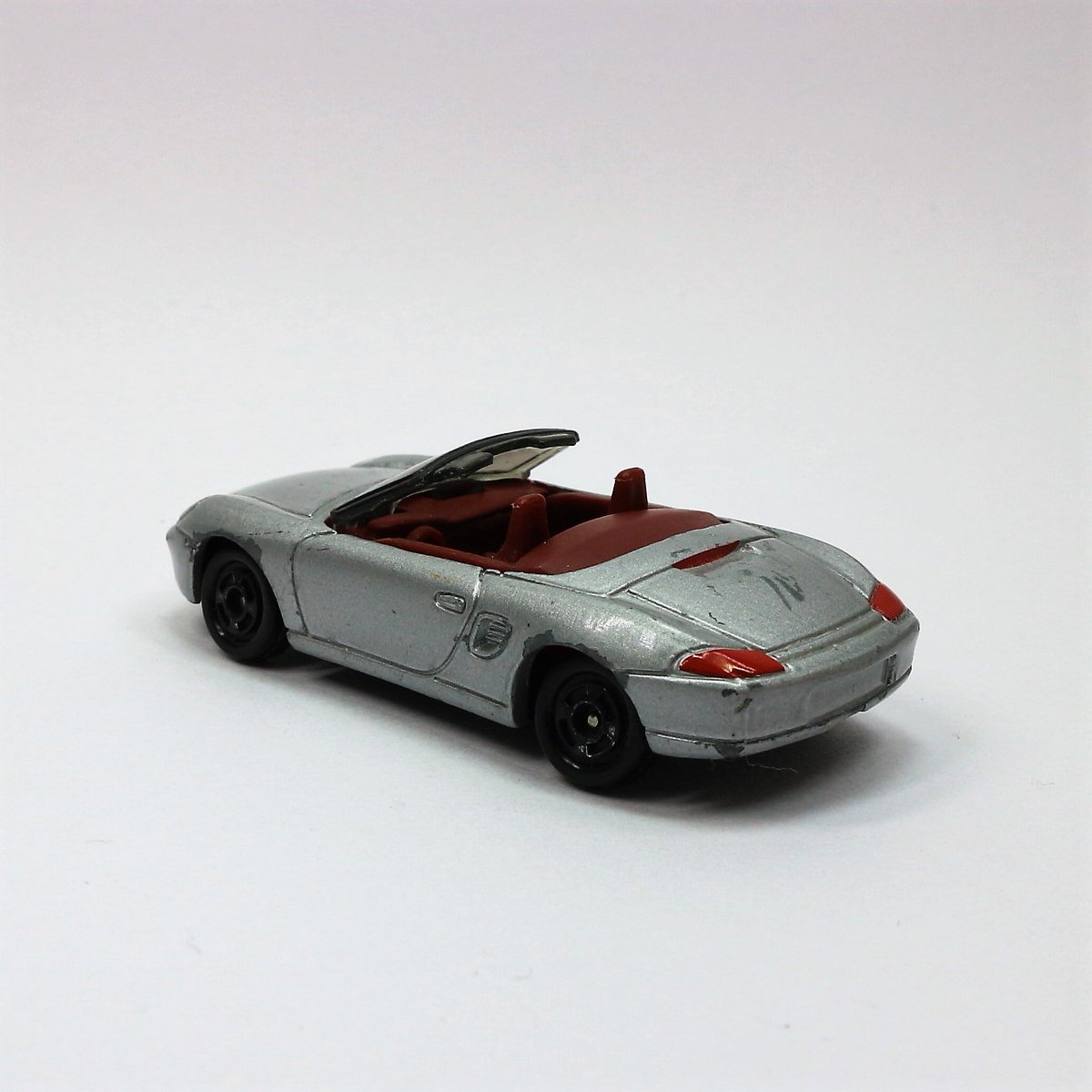 SidneySu6's tweet image. TOMICA Porsche boxster
#tomica #porsche