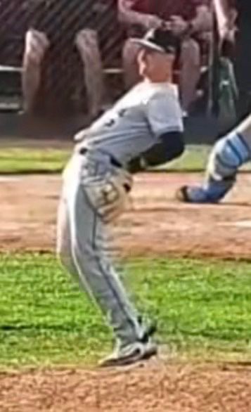 sportfan123_2's tweet photo. #ouch #midkiff @sickofswat @SwarthmoresTarp #WACalum #kensington #wakeforest? https://t.co/65QIeuX1Qy