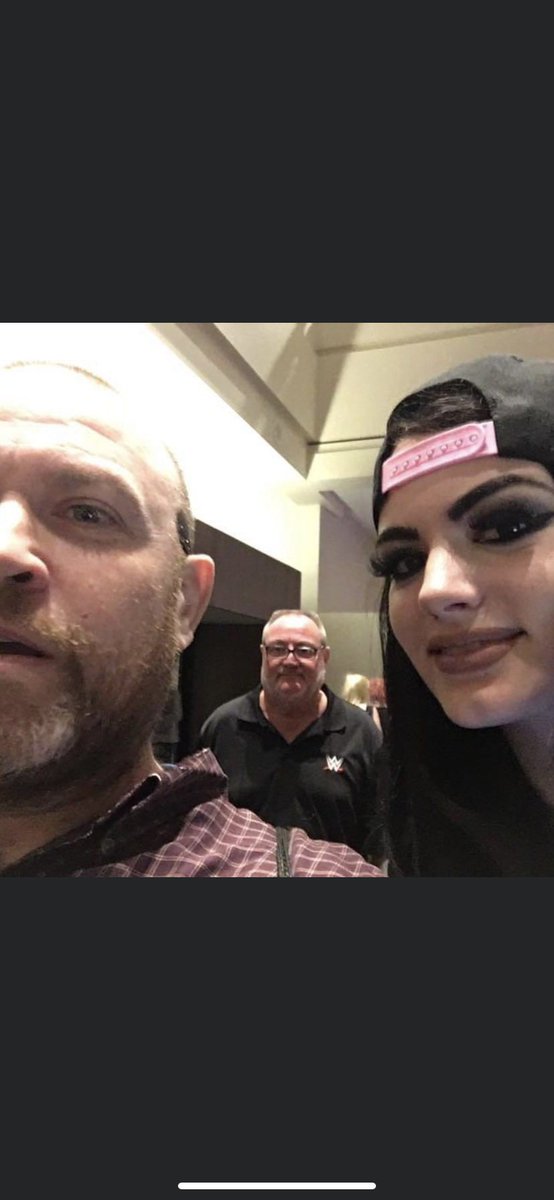 Collin Smith tweet media