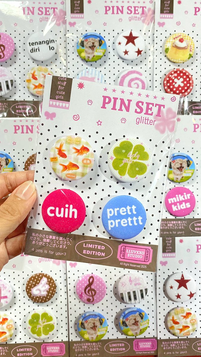 lluvxxo.studio | @ after dm! tweet media